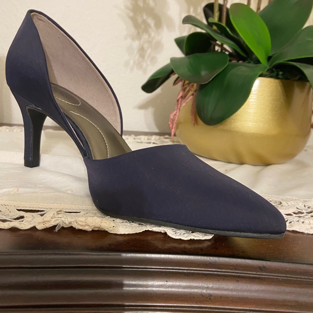 Women’s confortable shoes 8.5